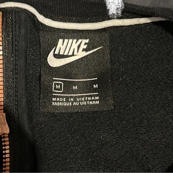 Nike Air Rally Cropped Sweatshirt Back Zip Black Rose Gold Size M - Picture 2 of 3